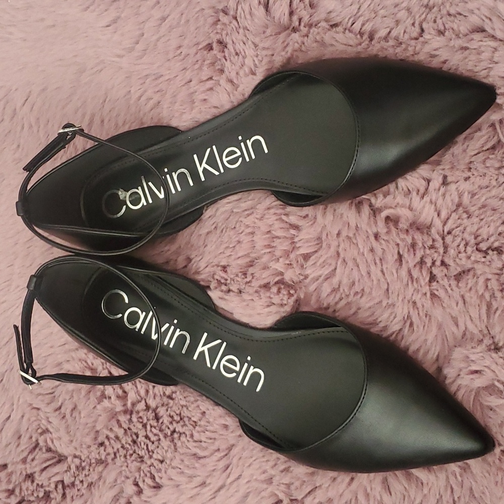 Calvin Klein flat shoes